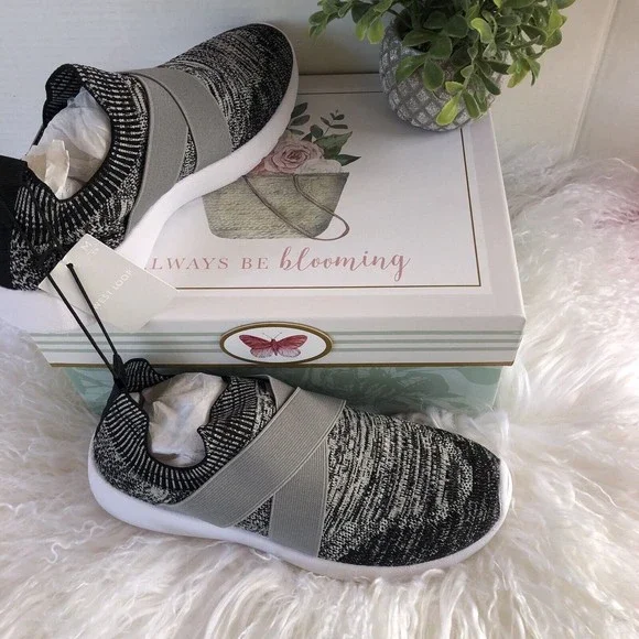 Women’s Slip On Sneakers Size L 9/10 West Loop Memory Foam - Picture 12 of 16